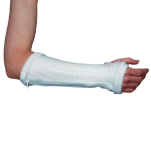Rolyan AquaForm Zippered Wrist Splint - Medium - Long - White