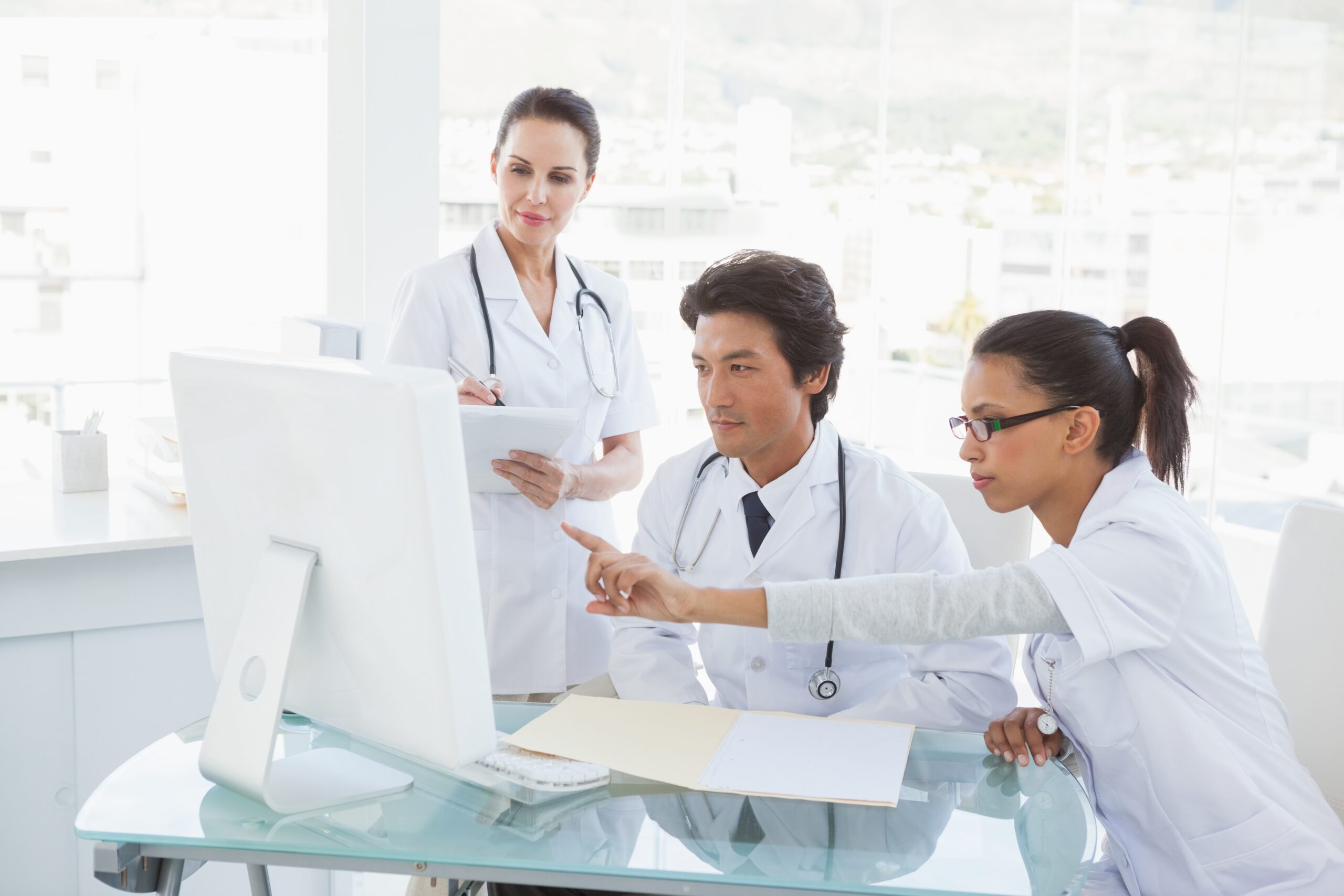 Automated 1-Click Clinical Reporting