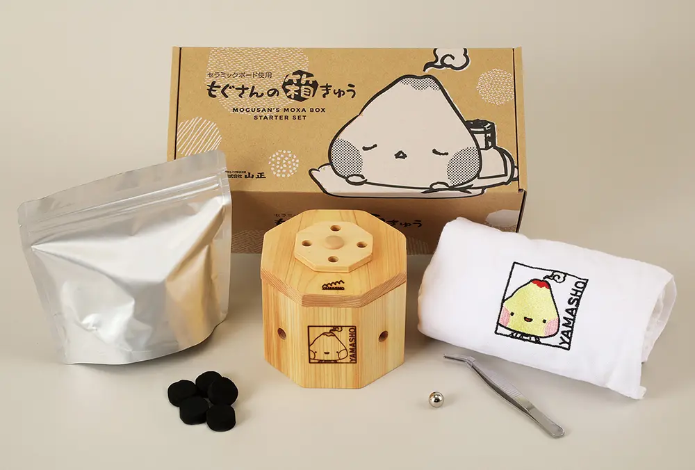 ITO Moxa Box – Odorless Temperature-Controlled Japanese Wooden Carbonized Moxibustion Box
