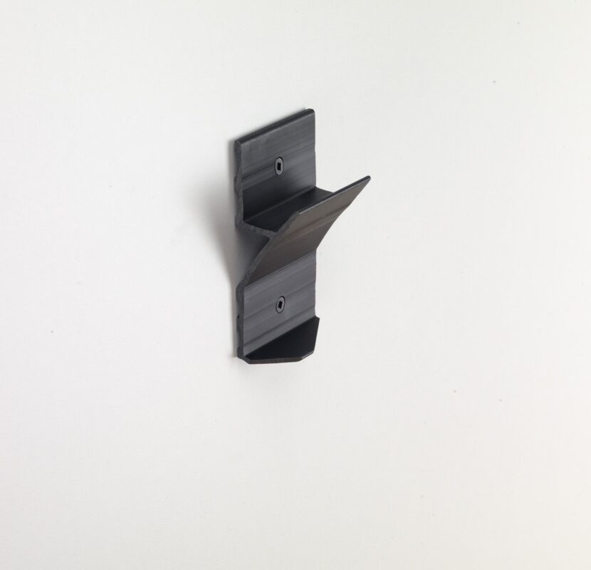 Thumper® Maxi Pro & Equine Pro Heavy-Duty Clinical Wall Mount - Official High-Resolution Photography