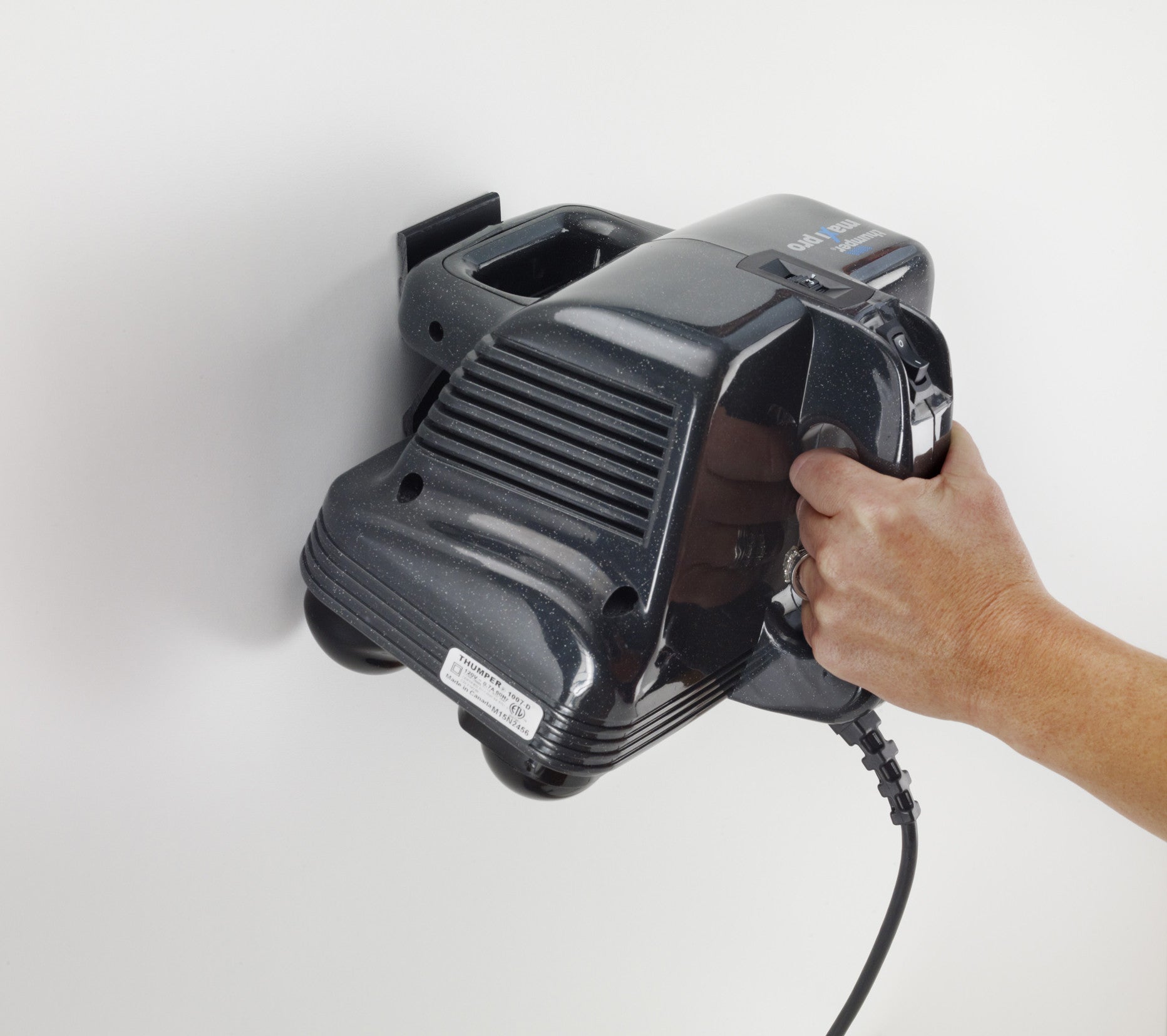 Thumper® Maxi Pro & Equine Pro Heavy-Duty Clinical Wall Mount - Official High-Resolution Photography